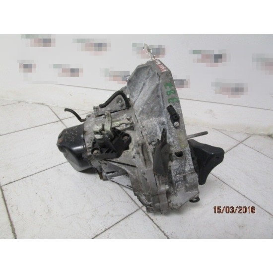 CUTIE 5 VITEZE NISSAN MICRA 1.5 DIESEL AN 2003-2007