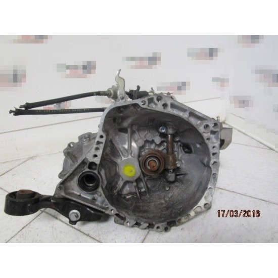 CUTIE 5 VITEZE TOYOTA YARIS 1.0 BENZINA AN 2005-2011 CUTIE 5 VITEZE TOYOTA YARIS 1.0 BENZINA AN 2005-2011