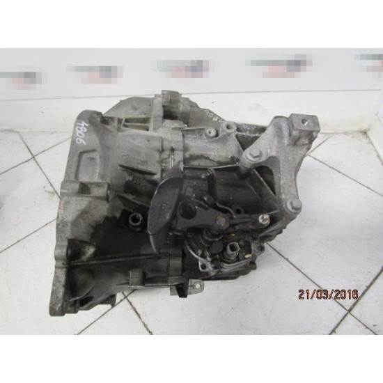 CUTIE 6 VITEZE VOLVO C30 2.0 DIESEL AN 2006-2015 CUTIE 6 VITEZE VOLVO C30 2.0 DIESEL AN 2006-2015