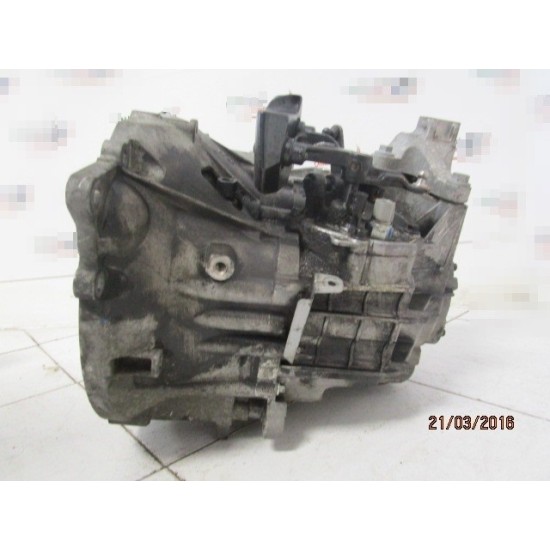 CUTIE 6 VITEZE VOLVO C30 2.0 DIESEL AN 2006-2015 CUTIE 6 VITEZE VOLVO C30 2.0 DIESEL AN 2006-2015