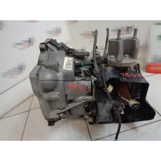 CUTIE 5 VITEZE FORD FIESTA 1.2 BENZINA AN 2009-2016 CUTIE 5 VITEZE FORD FIESTA 1.2 BENZINA AN 2009-2016
