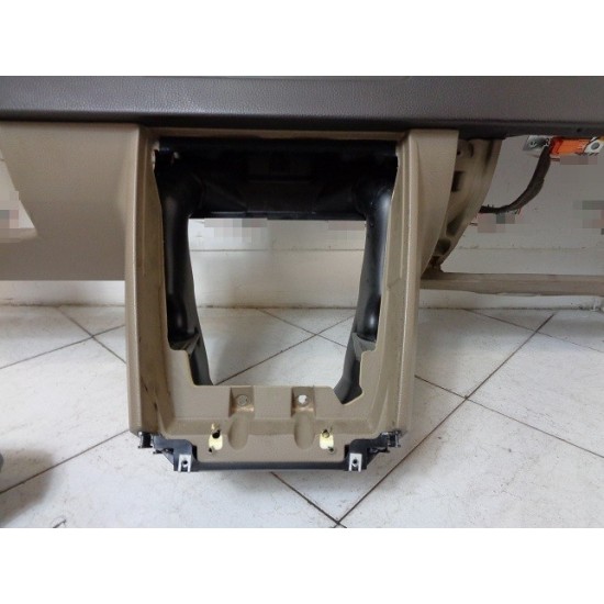 PLANSA BORD VOLVO XC90 AN 2002-2014 PLANSA BORD VOLVO XC90 AN 2002-2014