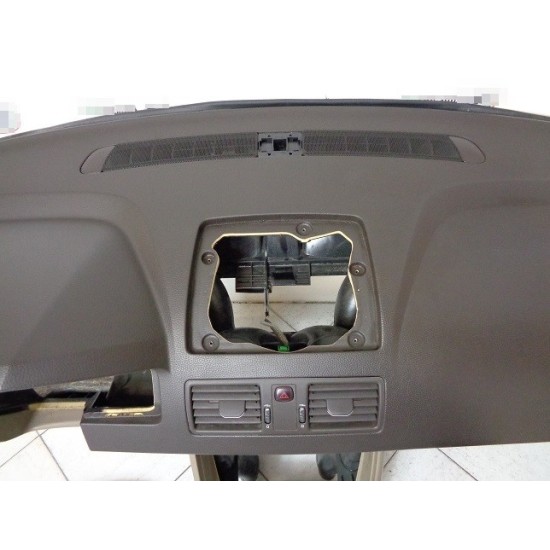 PLANSA BORD VOLVO XC90 AN 2002-2014 PLANSA BORD VOLVO XC90 AN 2002-2014