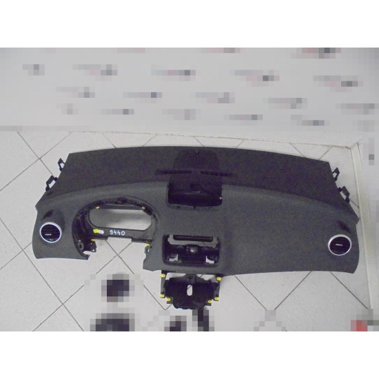 PLANSA BORD OPEL MERIVA AN 2010-2017 PLANSA BORD OPEL MERIVA AN 2010-2017