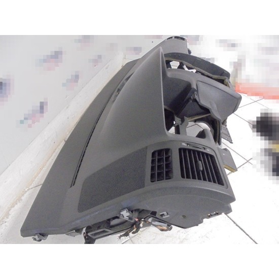 PLANSA BORD VOLKSWAGEN TOURAN AN 2004-2010 PLANSA BORD VOLKSWAGEN TOURAN AN 2004-2010