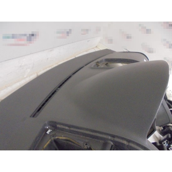 PLANSA BORD VOLKSWAGEN TOURAN AN 2004-2010 PLANSA BORD VOLKSWAGEN TOURAN AN 2004-2010