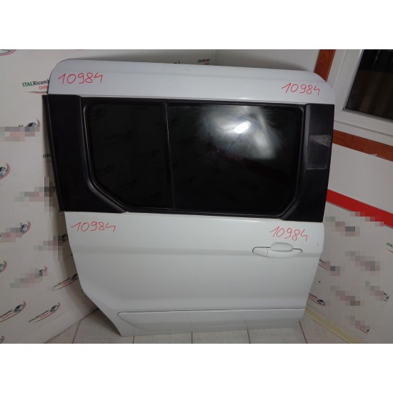 USA SPATE DREAPTA CULISANTA FORD TRANSIT CONNECT AN 2013-2020 USA SPATE DREAPTA CULISANTA FORD TRANSIT CONNECT AN 2013-2020
