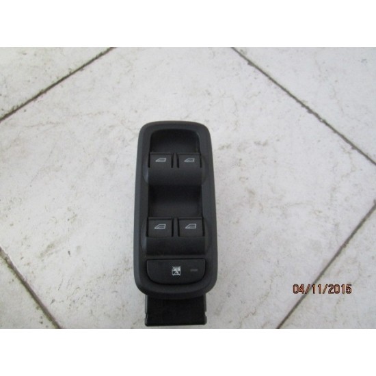 BUTOANE GEAMURI ELECTRICE STANGA FATA FORD FIESTA AN 2009-2013 BUTOANE GEAMURI ELECTRICE STANGA FATA FORD FIESTA AN 2009-2013