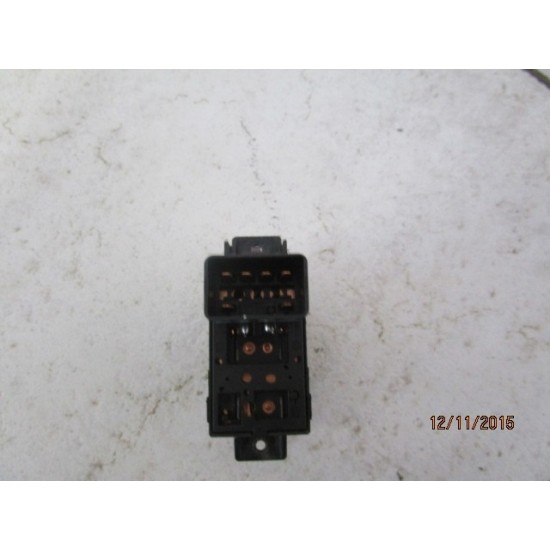 BUTON GEAM ELECTRIC DREAPTA FATA OPEL ANTARA AN 2006-2015 BUTON GEAM ELECTRIC DREAPTA FATA OPEL ANTARA AN 2006-2015