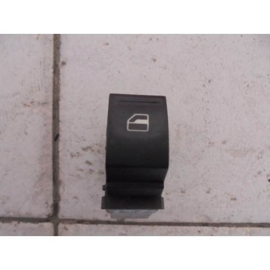 BUTON GEAM ELECTRIC DREAPTA FATA VOLKSWAGEN GOLF VI AN 2009-2012 BUTON GEAM ELECTRIC DREAPTA FATA VOLKSWAGEN GOLF VI AN 2009-2012
