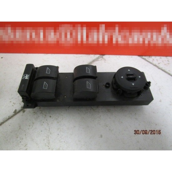 BUTOANE GEAMURI ELECTRICE STANGA FATA FORD FOCUS AN 2005-2011 BUTOANE GEAMURI ELECTRICE STANGA FATA FORD FOCUS AN 2005-2011