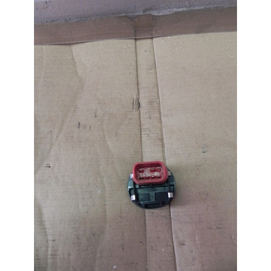 BUTON GEAM ELECTRIC DREAPTA FATA FORD FIESTA 2002-2009