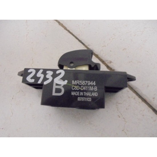 BUTON GEAM ELECTRIC DREAPTA FATA PEUGEOT iON 2010-2017