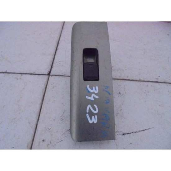 BUTON GEAM ELECTRIC DREAPTA SPATE NISSAN NAVARA 2005-2010