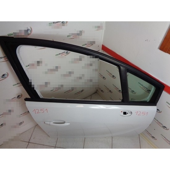 USA FATA DREAPTA OPEL MERIVA B AN 2010-2018