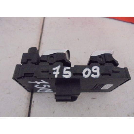 BUTOANE GEAMURI ELECTRICE STANGA FATA AUDI A3 2012-2017 BUTOANE GEAMURI ELECTRICE STANGA FATA AUDI A3 2012-2017