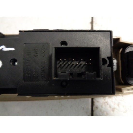 BUTOANE GEAMURI ELECTRICE STANGA FATA DR5 2007-2014 BUTOANE GEAMURI ELECTRICE STANGA FATA DR5 2007-2014