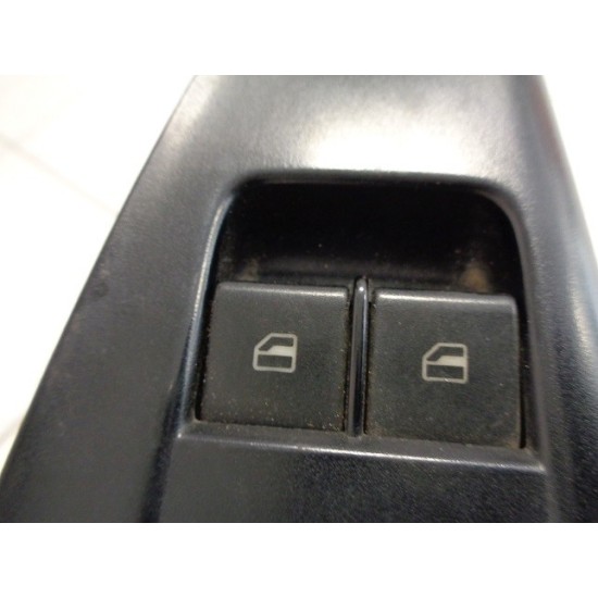 BUTOANE GEAMURI ELECTRICE STANGA FATA VW POLO 2001-2009 BUTOANE GEAMURI ELECTRICE STANGA FATA VW POLO 2001-2009