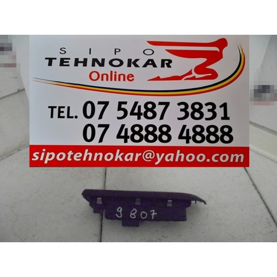 BUTOANE GEAMURI ELECTRICE STANGA FATA FIAT 500X 2014-2019 BUTOANE GEAMURI ELECTRICE STANGA FATA FIAT 500X 2014-2019