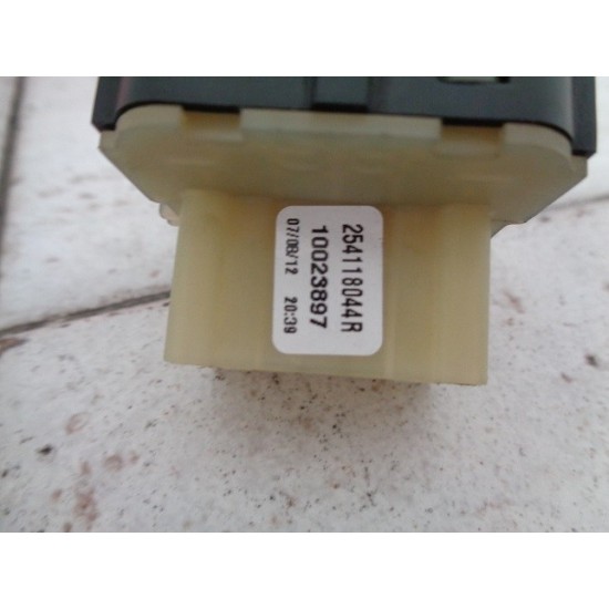 BUTOANE GEAMURI ELECTRICE STANGA FATA RENAULT CLIO 2012-2019
