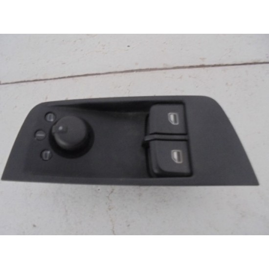 BUTOANE GEAMURI ELECTRICE STANGA FATA AUDI A1 2010-2016 BUTOANE GEAMURI ELECTRICE STANGA FATA AUDI A1 2010-2016