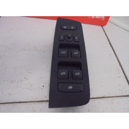 BUTOANE GEAMURI ELECTRICE STANGA FATA VOLVO V40 2012-2016 BUTOANE GEAMURI ELECTRICE STANGA FATA VOLVO V40 2012-2016