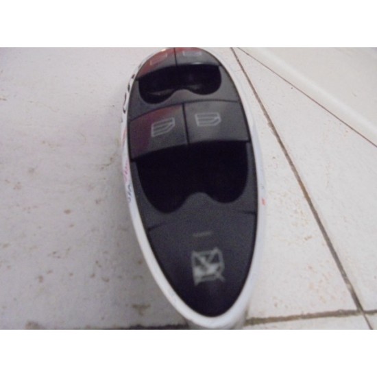 BUTOANE GEAMURI ELECTRICE STANGA FATA MERCEDES CLASA E 2002-2009 BUTOANE GEAMURI ELECTRICE STANGA FATA MERCEDES CLASA E 2002-2009