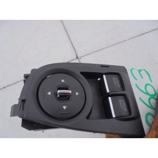 BUTOANE GEAMURI ELECTRICE STANGA FATA FORD FIESTA 2013-2017 BUTOANE GEAMURI ELECTRICE STANGA FATA FORD FIESTA 2013-2017