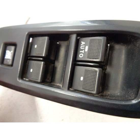 BUTOANE GEAMURI ELECTRICE STANGA FATA FORD RANGER 2015-2020 BUTOANE GEAMURI ELECTRICE STANGA FATA FORD RANGER 2015-2020