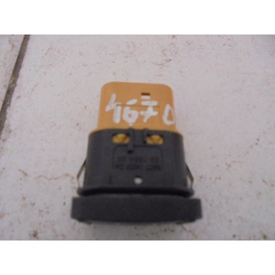 BUTON GEAM ELECTRIC DREAPTA FATA FORD FOCUS 2005-2011