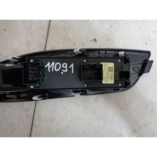 BUTOANE GEAMURI ELECTRICE STANGA FATA FORD KA+ 2016-2020 BUTOANE GEAMURI ELECTRICE STANGA FATA FORD KA+ 2016-2020