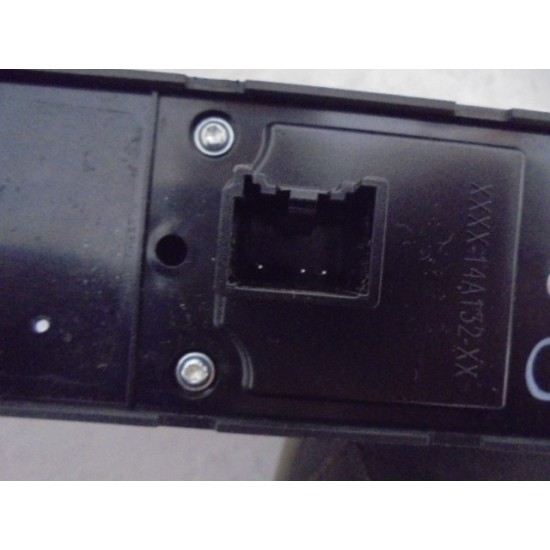 BUTOANE GEAMURI ELECTRICE STANGA FATA FORD C-MAX 2011-2016 BUTOANE GEAMURI ELECTRICE STANGA FATA FORD C-MAX 2011-2016