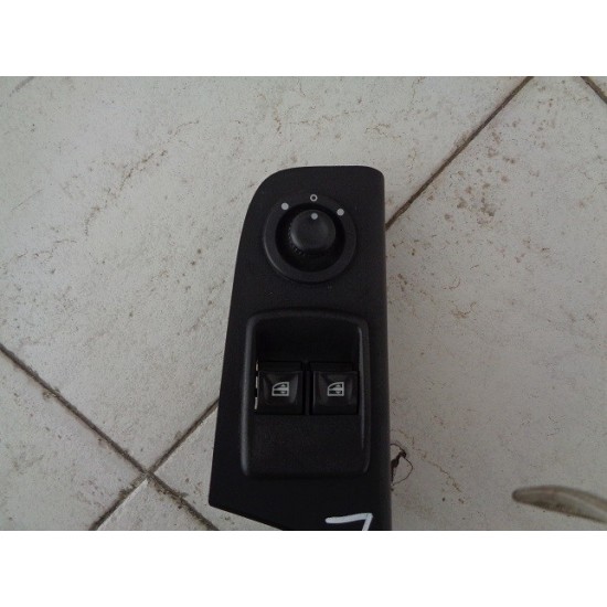 BUTOANE GEAMURI ELECTRICE STANGA FATA RENAULT TRAFIC 2006-2020 BUTOANE GEAMURI ELECTRICE STANGA FATA RENAULT TRAFIC 2006-2020