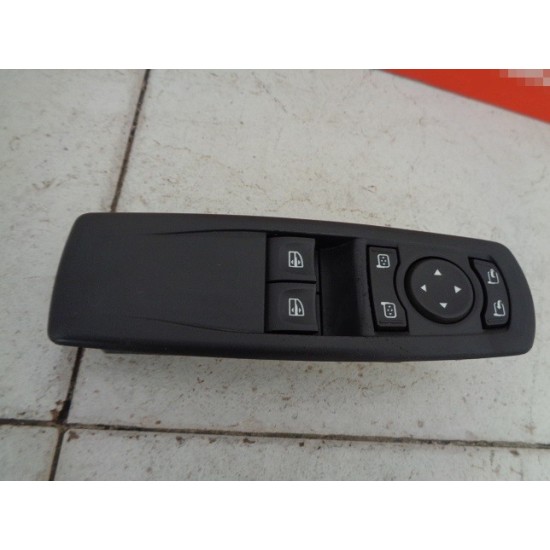 BUTOANE GEAMURI ELECTRICE STANGA FATA RENAULT MEGANE 2008-2016 BUTOANE GEAMURI ELECTRICE STANGA FATA RENAULT MEGANE 2008-2016