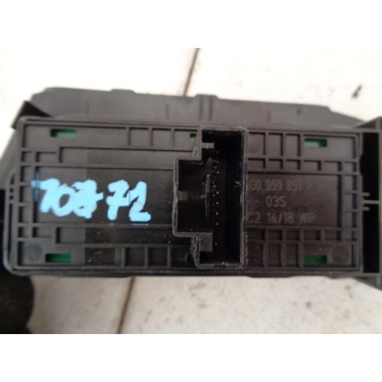 BUTOANE GEAMURI ELECTRICE STANGA FATA VW POLO 2017-2020 BUTOANE GEAMURI ELECTRICE STANGA FATA VW POLO 2017-2020