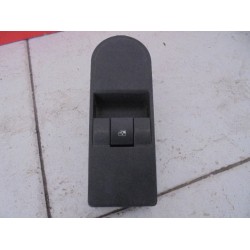 BUTON GEAM ELECTRIC DREAPTA FATA OPEL ZAFIRA 2004-2011 BUTON GEAM ELECTRIC DREAPTA FATA OPEL ZAFIRA 2004-2011