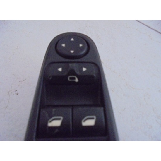 BUTOANE GEAMURI ELECTRICE STANGA FATA CITROEN C4 PICASSO 2004-2009 BUTOANE GEAMURI ELECTRICE STANGA FATA CITROEN C4 PICASSO 2004-2009