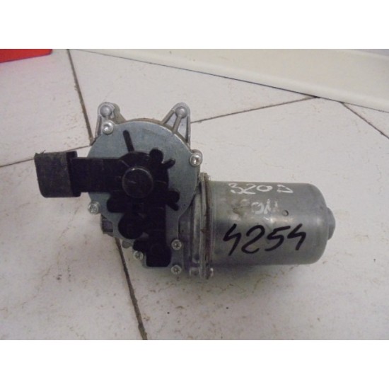 MOTORAS STERGATOR FATA BMW SERIA 3 AN 2005-2012 MOTORAS STERGATOR FATA BMW SERIA 3 AN 2005-2012
