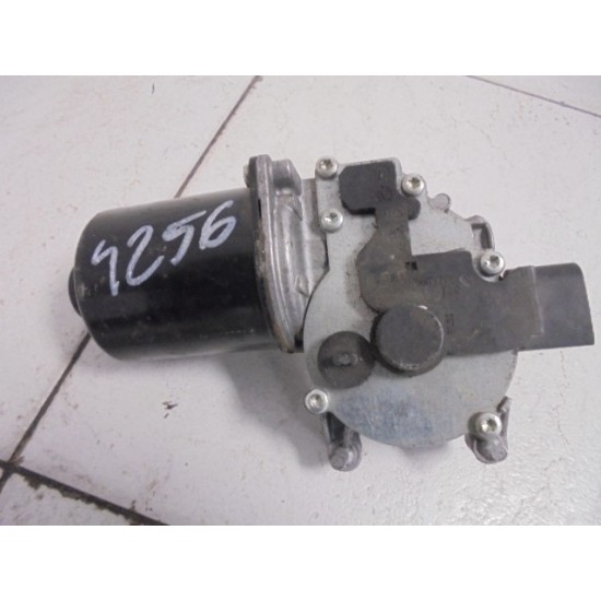 MOTORAS STERGATOR FATA BMW SERIA 1 AN 2004-2011 MOTORAS STERGATOR FATA BMW SERIA 1 AN 2004-2011