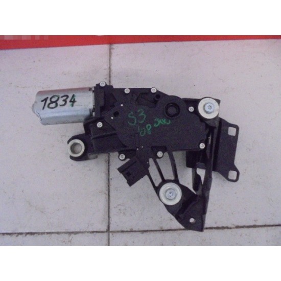 MOTORAS STERGATOR SPATE BMW SERIA 3 BREAK 2005-2012 MOTORAS STERGATOR SPATE BMW SERIA 3 BREAK 2005-2012