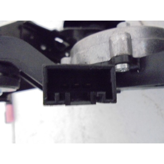 MOTORAS STERGATOR SPATE BMW SERIA 3 BREAK 2005-2012 MOTORAS STERGATOR SPATE BMW SERIA 3 BREAK 2005-2012