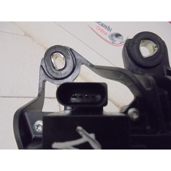 MOTORAS STERGATOR SPATE VW GOLF VI 2009-2012 MOTORAS STERGATOR SPATE VW GOLF VI 2009-2012