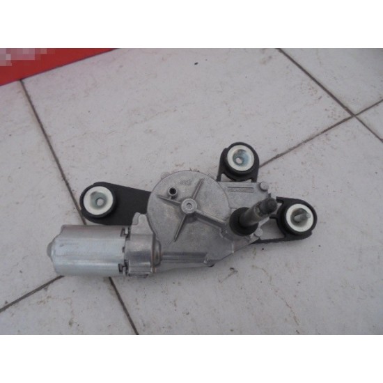 MOTORAS STERGATOR SPATE FORD FIESTA 2009-2017 MOTORAS STERGATOR SPATE FORD FIESTA 2009-2017