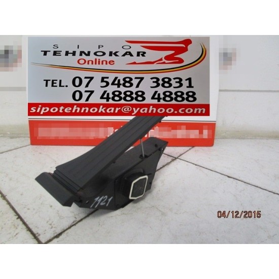 PEDALA ACCELERATIE SMART FORTWO 451 BENZINA 2007-2015