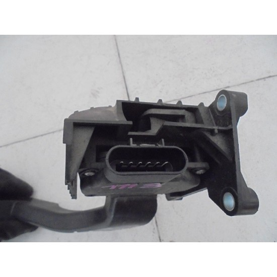 PEDALA ACCELERATIE LANCIA YPSILON 1.3 DIESEL 2003-2010 PEDALA ACCELERATIE LANCIA YPSILON 1.3 DIESEL 2003-2010